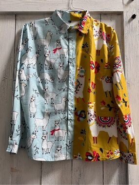 Fun print Llamas Women’s Llama Print Button-Up Shirt Blue & Yellow colorful
